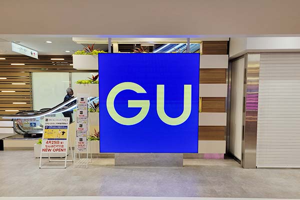 屋内看板設置イメージ3